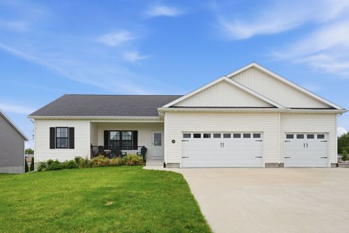 909 14th St, Port Byron, IL, 61275-9150 | Card Image