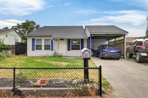 717 S Fir St, Kennewick, WA, 99336-5826 | Card Image