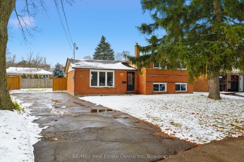 65 Sunnylea Cres, Guelph, ON, N1E1W3 | Card Image