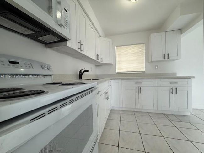 4910 Nw 18 Th St, House other with 3 bedrooms, 2 bathrooms and null parking in Lauderhill FL | Image 10