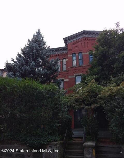 Westervelt Ave, Staten Island, NY 10301
