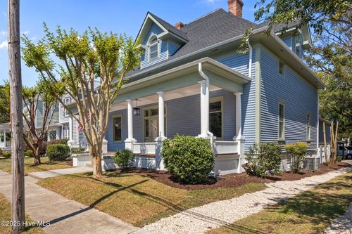 620 W 2nd St, Washington, NC, 27889-4807 | Card Image
