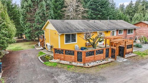 28-745 Church St, Gabriola, BC, V0R1X3 | Card Image