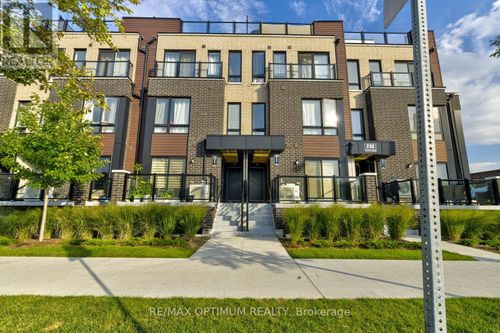 4-235 Mclevin Ave, Toronto, ON, M1B6C3 | Card Image