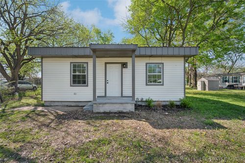 1109 E Holden St, Muskogee, OK, 74403-7138 | Card Image