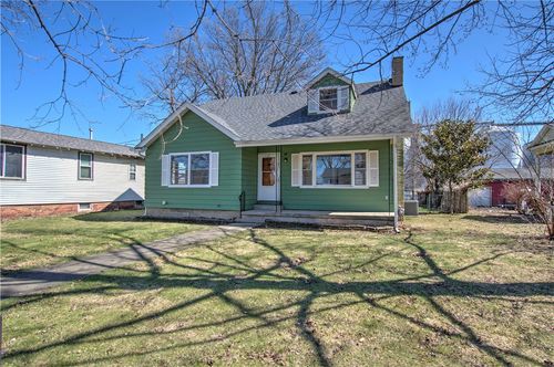 116 S Walnut St, Maroa, IL, 61756-9635 | Card Image