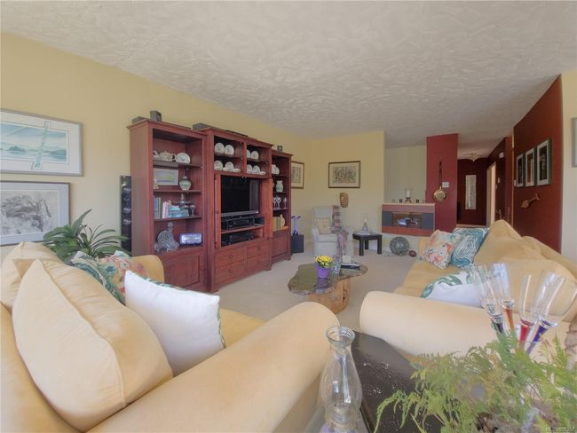 Living room | Image 6