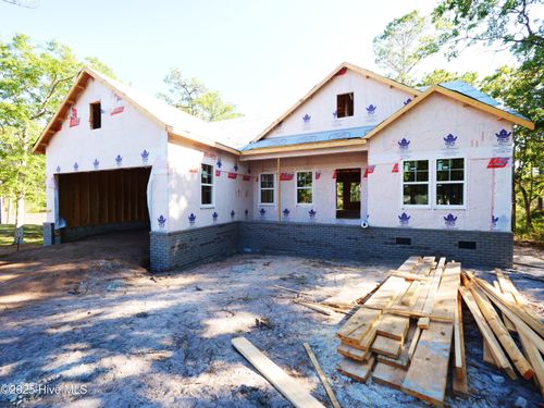 3049 River Hills Dr Sw, Shallotte, NC, 28470-5865 | Card Image