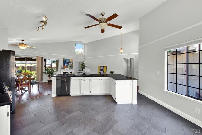 945 Hickory Avenue, House other with 3 bedrooms, 2 bathrooms and 2 parking in Fairfield CA | Image 22