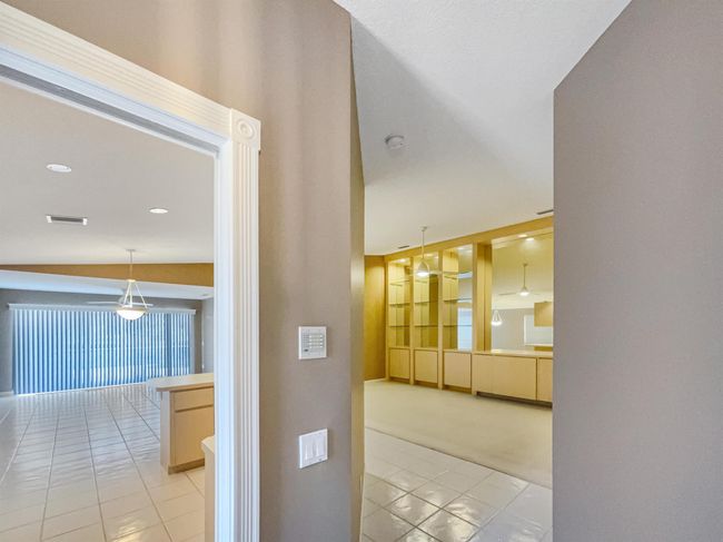 7789 Se Spicewood Cir, Condo with 2 bedrooms, 2 bathrooms and null parking in Hobe Sound FL | Image 13