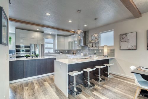 3600 N Prospect Way, Garden City, ID, 83714-6564 | Card Image