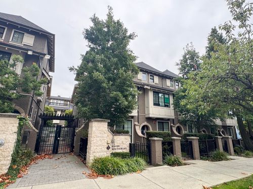 8750-8570 Osler St, Vancouver, BC, V6P0G4 | Card Image