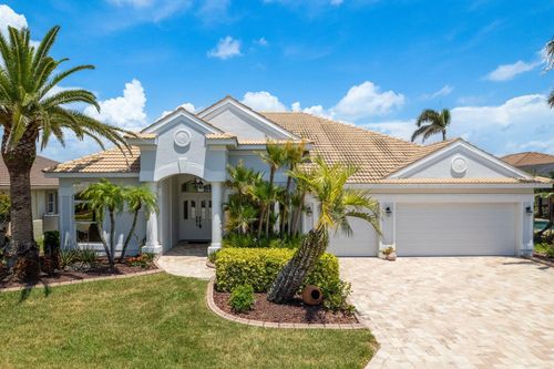 987 Chickadee Dr, VENICE, FL, 34285-6618 | Card Image