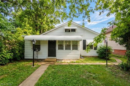 4313 W 52nd St, Cleveland, OH, 44144-2905 | Card Image
