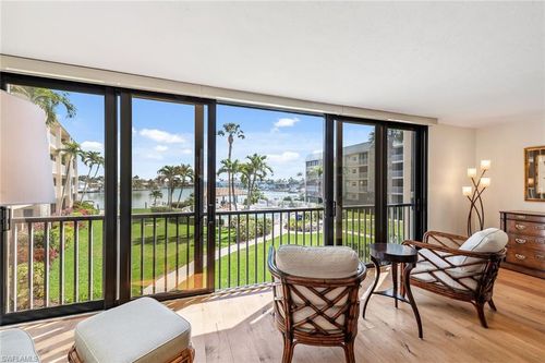 apt-207-3000 Gulf Shore Blvd, NAPLES, FL, 34103-3911 | Card Image