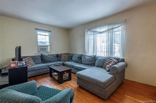 24704 87th Dr, Bellerose, NY, 11426-2002 | Card Image