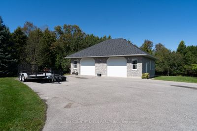 725 Regional Rd 12, House other with 3 bedrooms, 3 bathrooms and 12 parking in Brock ON | Image 2