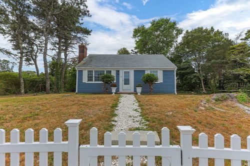 39 Meadowbrook Rd, North Chatham, MA, 02650-1146 | Card Image