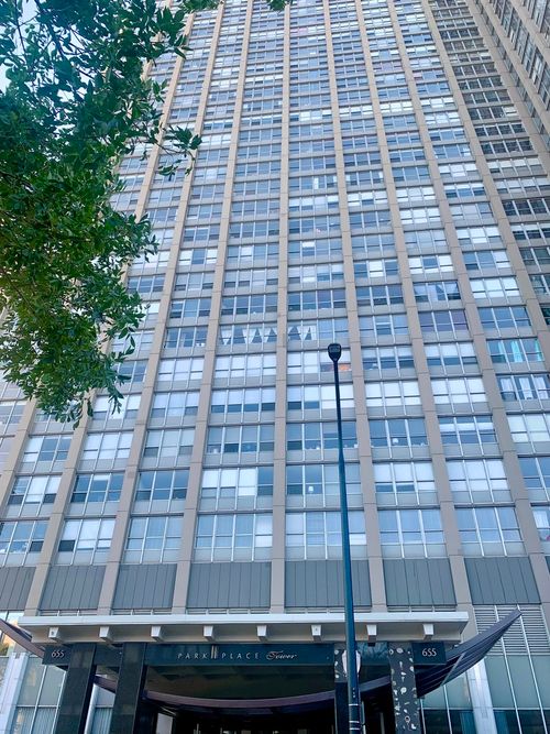 apt-1505-655 Irving Park Rd, Chicago, IL, 60613-3177 | Card Image