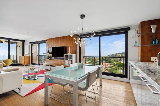 Dining Area | Image 9