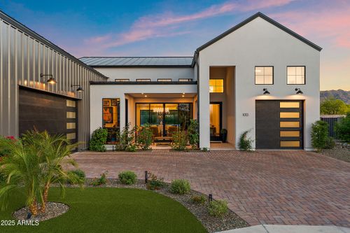 1013 W Ardmore Rd, Phoenix, AZ, 85041-8369 | Card Image