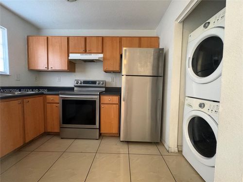 3-157-2064 Ne 167th St, North Miami Beach, FL, 33162-6220 | Card Image