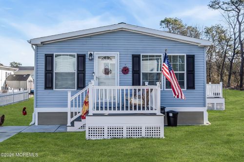 55 Woodchuck Pkwy, Whiting, NJ, 08759-3652 | Card Image