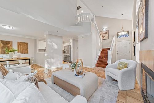 6165 Lavendula Way, San Jose, CA, 95119-1221 | Card Image