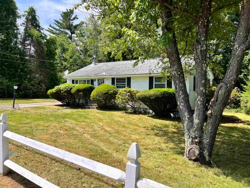 16 Palmer Rd, Goffstown, NH, 03045-2028 | Card Image