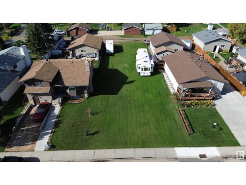 5412 46 St, Stony Plain, AB, T7Z1E5 | Card Image