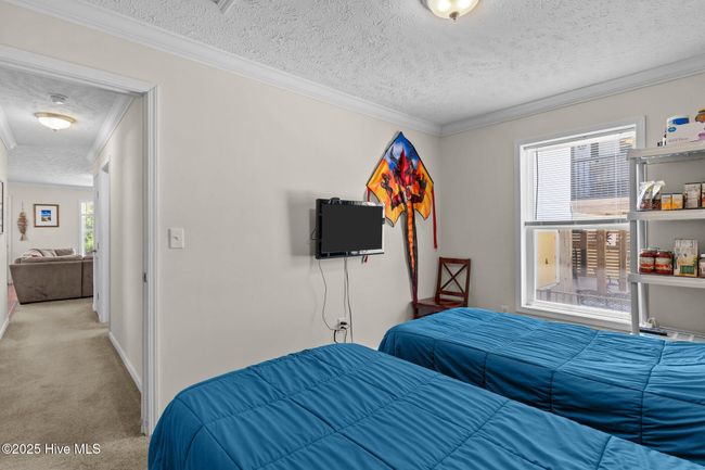233 Ne 70 Th St, House other with 3 bedrooms, 2 bathrooms and null parking in Oak Island NC | Image 19
