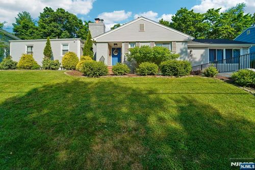 47 Collamore Ter, West Orange, NJ, 07052-3955 | Card Image