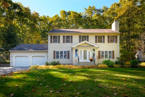 57 Ennis Rd, Oxford, MA, 01537 | Card Image