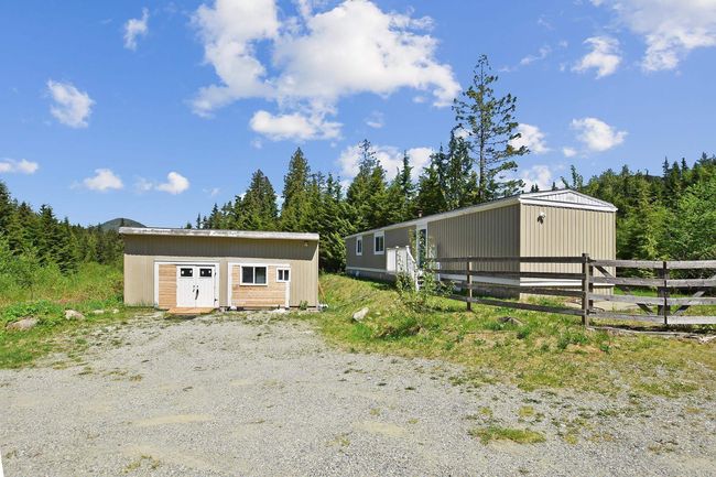 12473 Ogden Drive, House other with 2 bedrooms, 1 bathrooms and 12 parking in Mission BC | Image 6