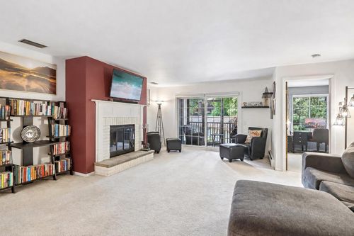 h-1418 Wheeler Road, Madison, WI, 53704 | Card Image