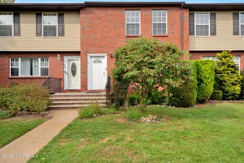 41 Kitty Ct, Brick, NJ, 08724-7193 | Card Image