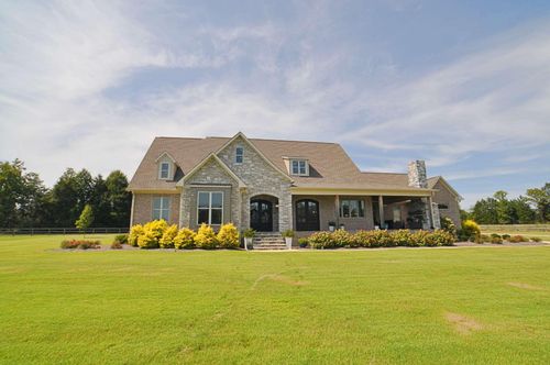 1031 Birmingham Ridge Rd, Saltillo, MS, 38866-6832 | Card Image