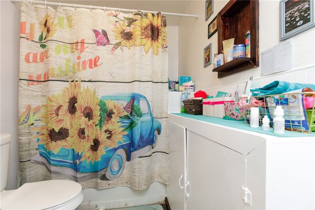 304 E Richard Garcia Street, House other with 2 bedrooms, 1 bathrooms and null parking in Driscoll TX | Image 22