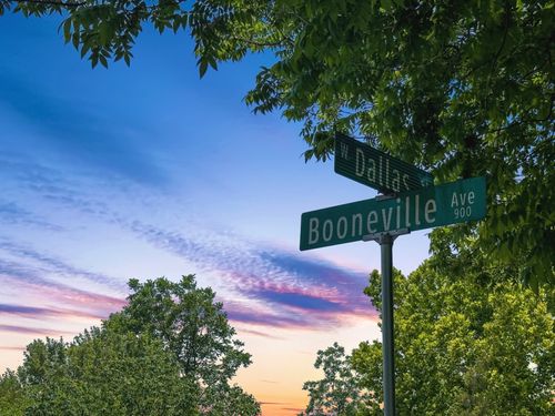 922 Booneville Avenue, New Braunfels, TX, 78130 | Card Image