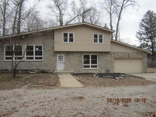 7656 Lucille Dr, Lambertville, MI, 48144-9503 | Card Image