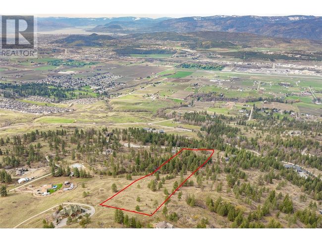 5601 Twin Creek Pl, Home with 0 bedrooms, 0 bathrooms and null parking in Kelowna BC | Image 8