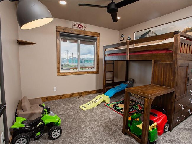 1690 Beechwood St, House other with 3 bedrooms, 3 bathrooms and null parking in Huntley MT | Image 16