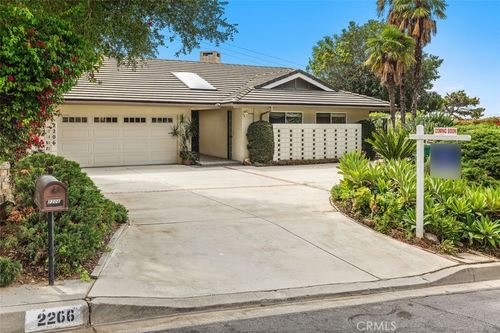 2206 Canyon Rd, Arcadia, CA, 91006-1507 | Card Image
