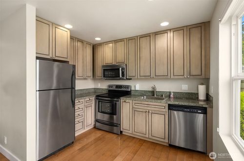 17884 Angeline Avenue South Ne, Suquamish, WA, 98392-9700 | Card Image