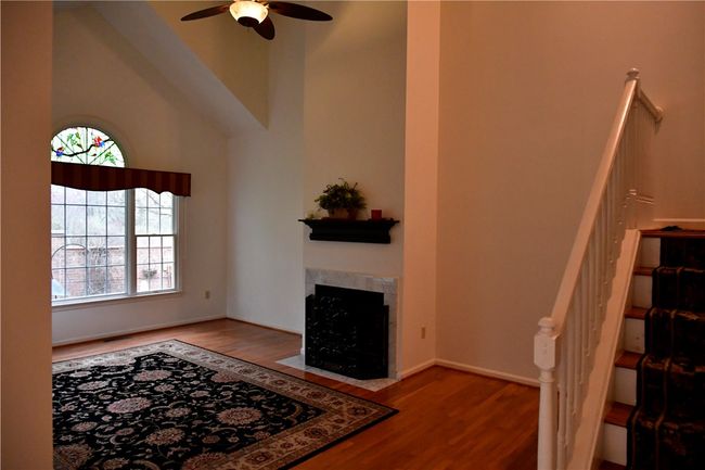 102 Linden Ct, Condo with 3 bedrooms, 3 bathrooms and 2 parking in Seven Fields PA | Image 11