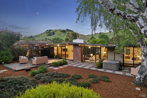 861 Del Ganado Rd, San Rafael, CA, 94903-2309 | Card Image