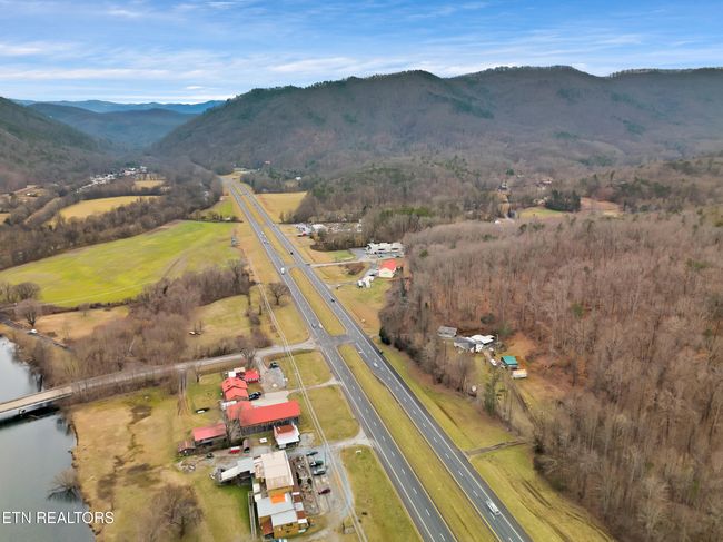 4532 E Lamar Alexander Pkwy, House other with 3 bedrooms, 2 bathrooms and null parking in Walland TN | Image 52