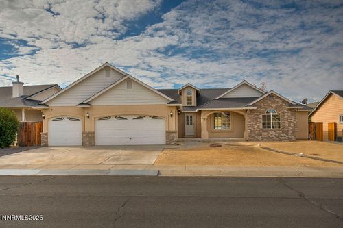 741 Divot Drive, Fernley, NV, 89408 | Card Image