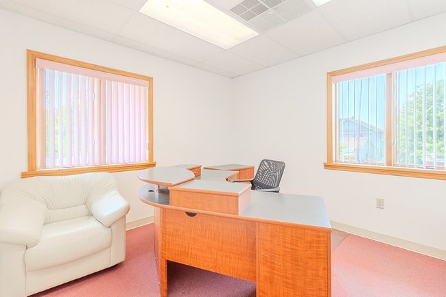 1027 W Main St, Home with 0 bedrooms, 0 bathrooms and 29 parking in Mt. Pleasant Twp - Wml PA | Image 41