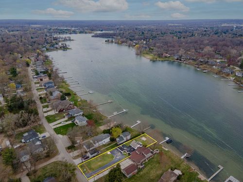 6978 Colony Dr, West Bloomfield, MI, 48323-1118 | Card Image